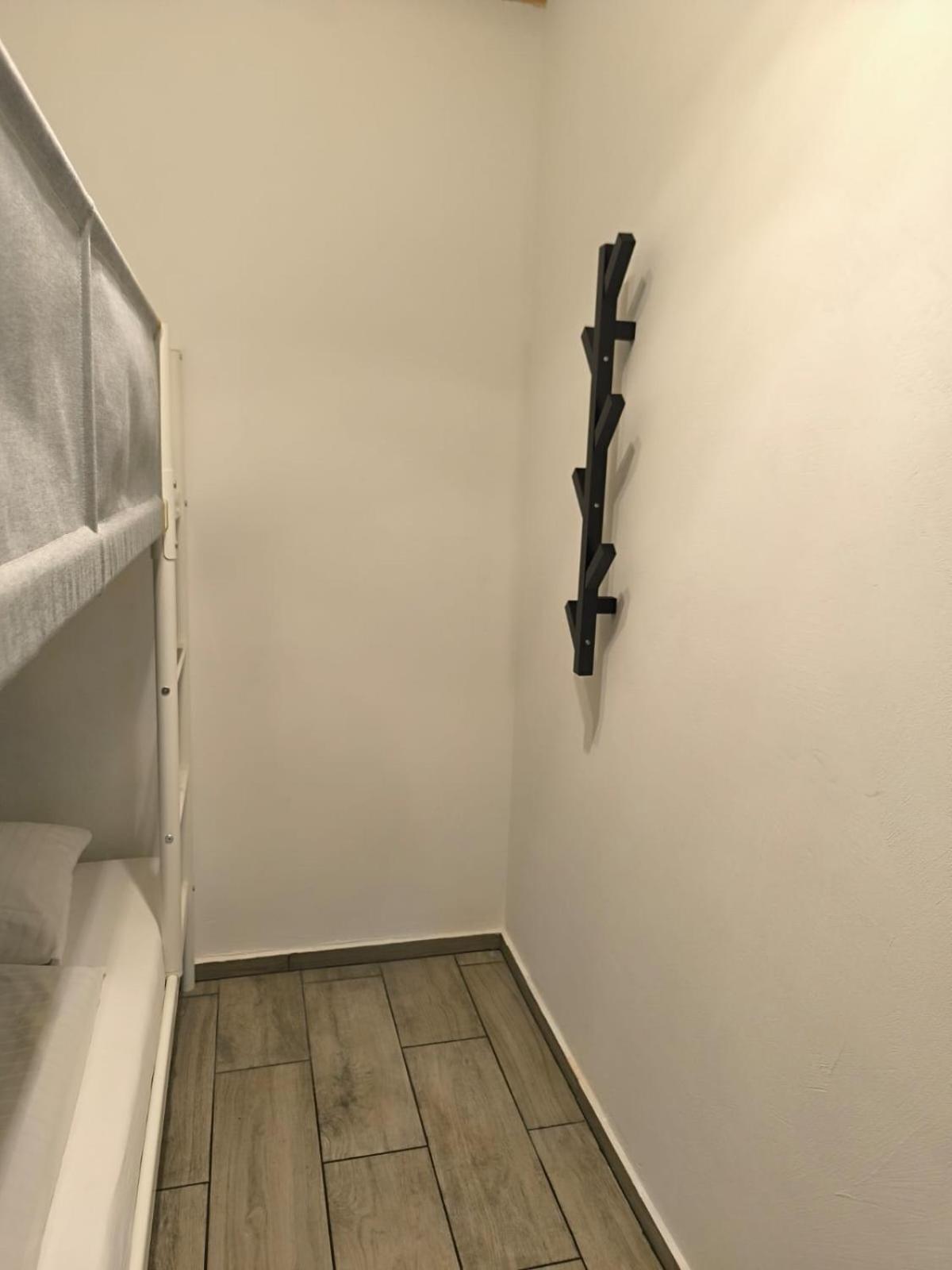 Apartment Green Home คาพรูน ภายนอก รูปภาพ