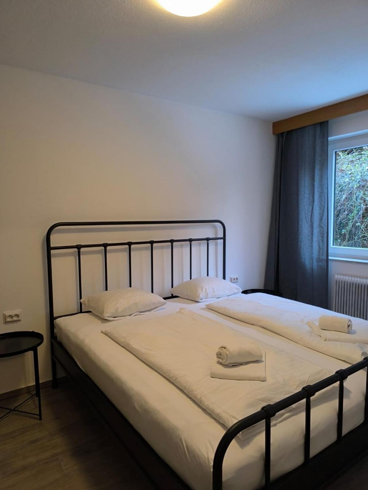 Apartment Green Home คาพรูน ภายนอก รูปภาพ
